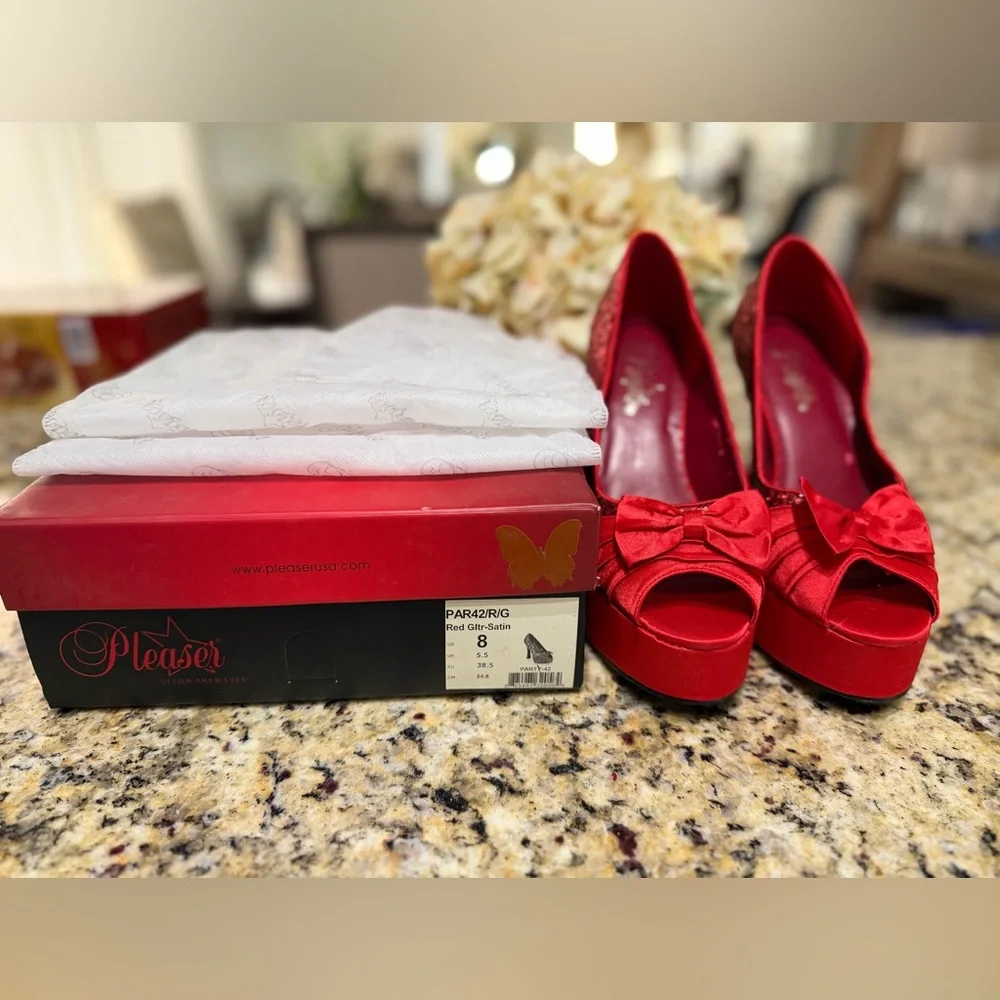 Bordello Pleaser Red Glitter Bow Platform Pumps Dorothy Wizard of Oz Size 8
